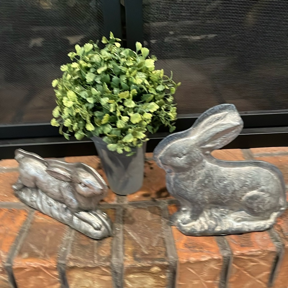 Raz Imports set of 2 Whimsical Vintage Silver Tin look Rabbits